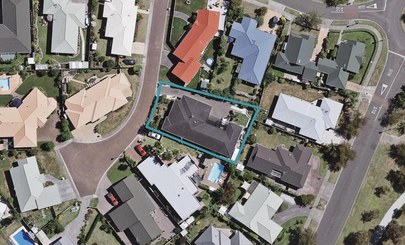 3 Cadogan Lane, Taradale, Napier - Carousel 1