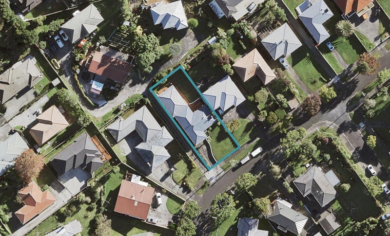 22 Peter Mulgrew Street, New Windsor, Auckland - Carousel 1