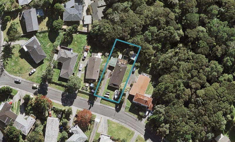 8 Bonito Place, Bayview, Auckland - Carousel 1