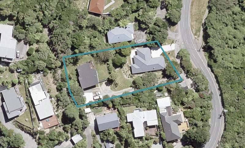 1/46 Akatea Road, Korokoro, Lower Hutt - Carousel 1