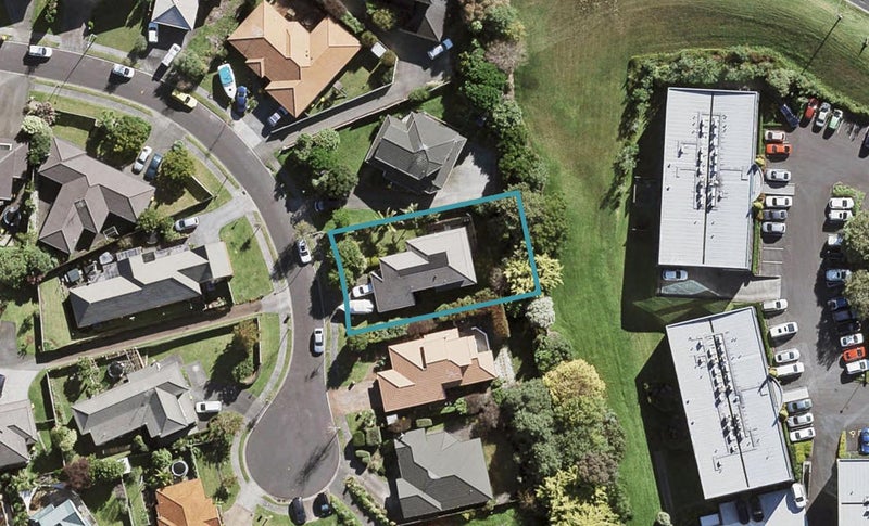 36 Pukatea Avenue, Albany, Auckland - Carousel 1