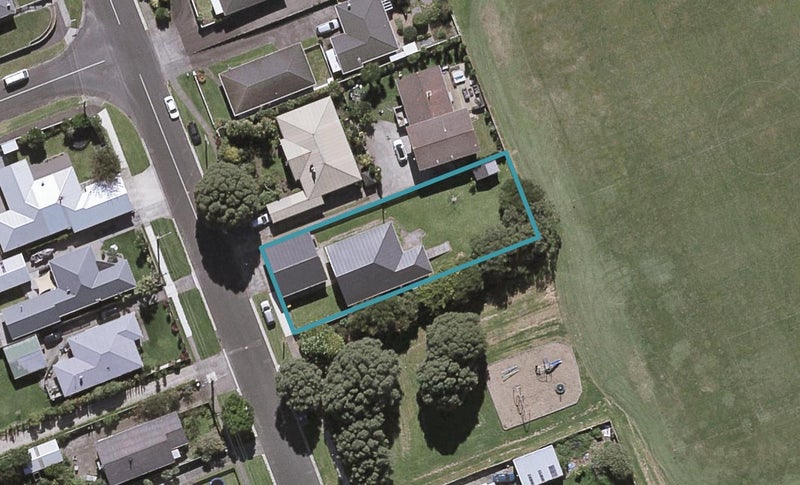 35 Fitzroy Road, Fitzroy, New Plymouth - Carousel 1