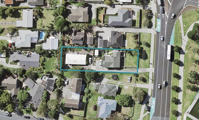 2/266 Forrest Hill Road, Forrest Hill, Auckland - Carousel 1