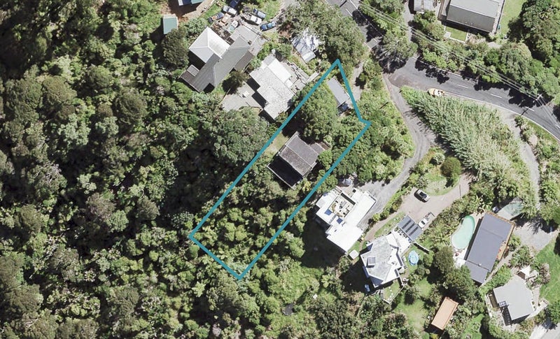 129 Victory Road, Laingholm, Auckland - Carousel 1