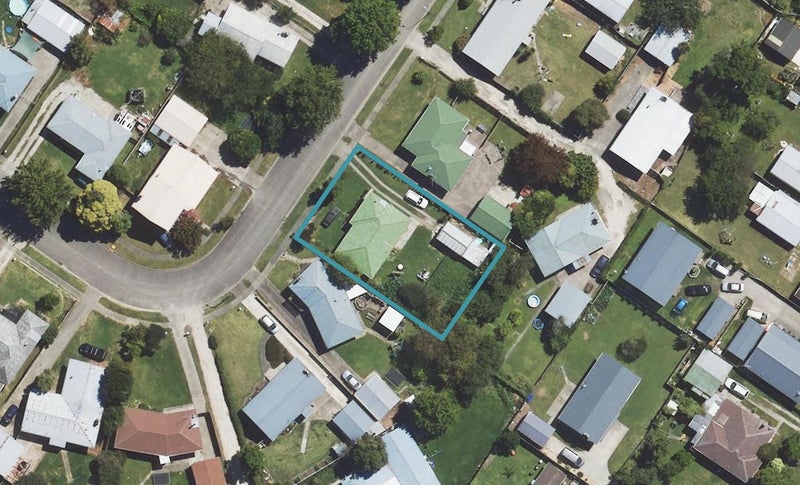 19 Porter Street, Outer Kaiti, Gisborne - Carousel 1
