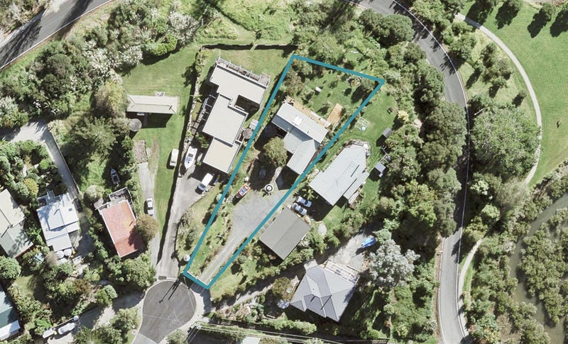 20 Flounder Point Road, Stillwater, Silverdale - Carousel 1