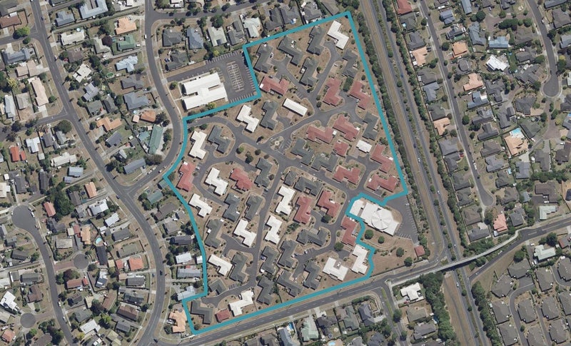 78/4 Admiral Crescent, Flagstaff, Hamilton - Carousel 1