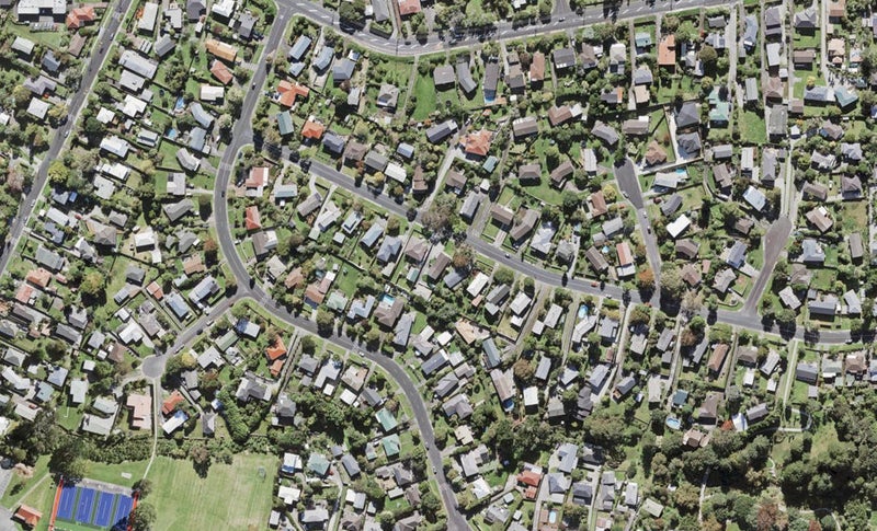 98 Lantana Road, Green Bay, Auckland - Carousel 1