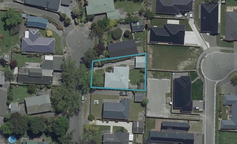 20 Ramore Place, Redwood, Christchurch - Carousel 1