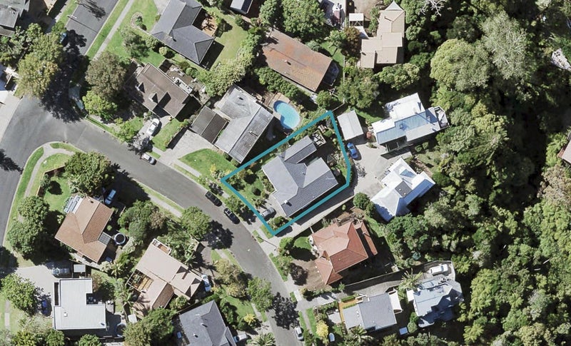 6 Clipper Place, Shelly Park, Auckland - Carousel 1