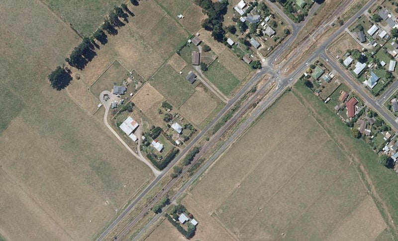 17 Nikau Street, Tokomaru, Palmerston North - Carousel 1
