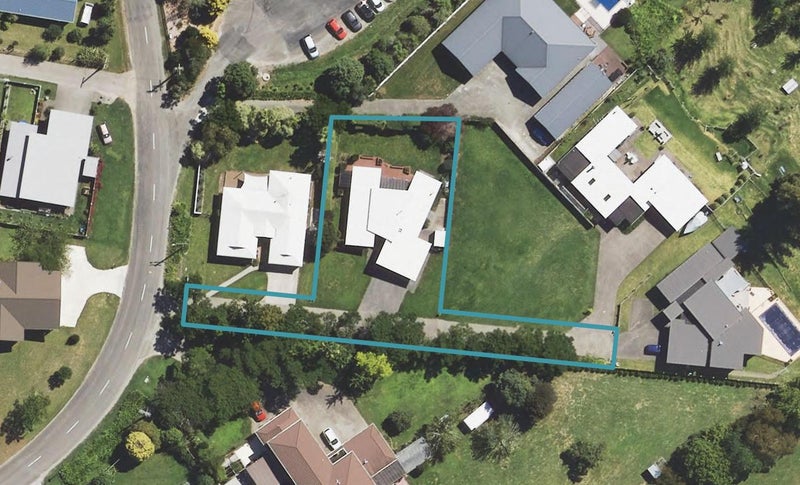 137 Riverside Road, Whataupoko, Gisborne - Carousel 1