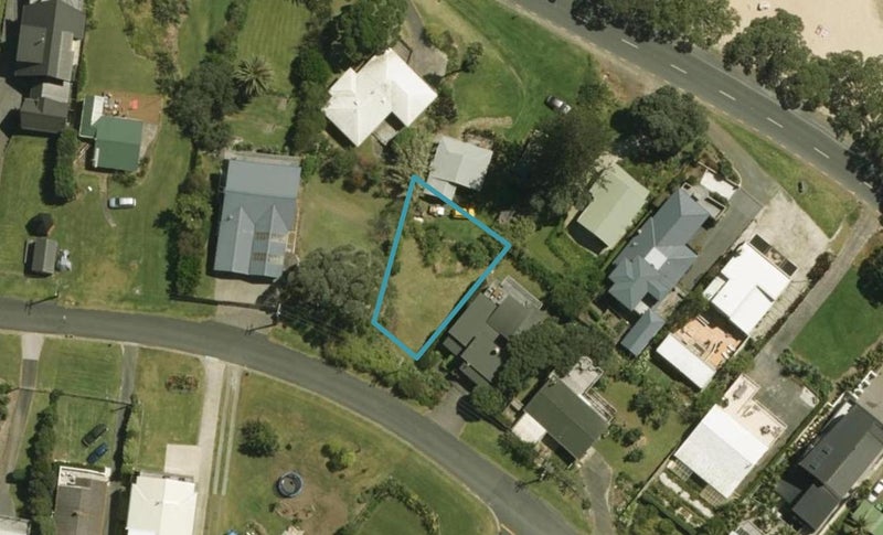 37 Wairahi Road, Langs Beach, Waipu - Carousel 1