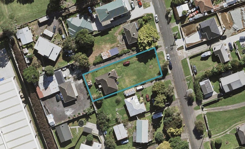 11 Norana Avenue, Favona, Auckland - Carousel 1