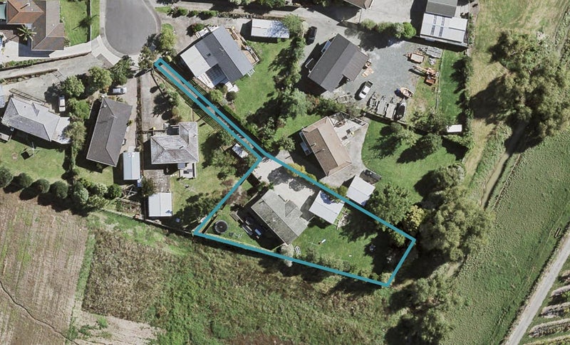30 Lipton Grove, Opaheke, Papakura - Carousel 1