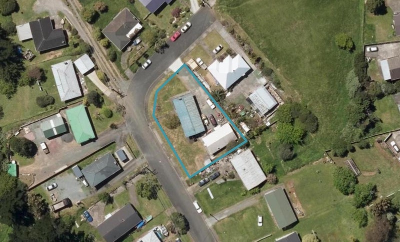 35 Charles Street, Kamo, Whangarei - Carousel 1