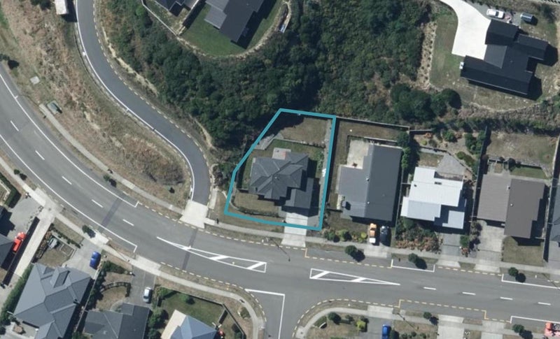 102 Aotea Drive, Aotea, Porirua - Carousel 1