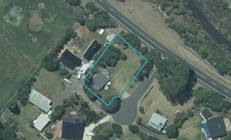 2 Taunui Place, Cooks Beach, Whitianga - Carousel 1
