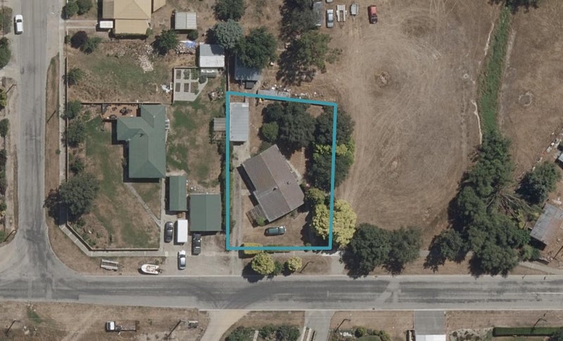 6 Cobham Crescent, Omakau, Omakau - Carousel 1