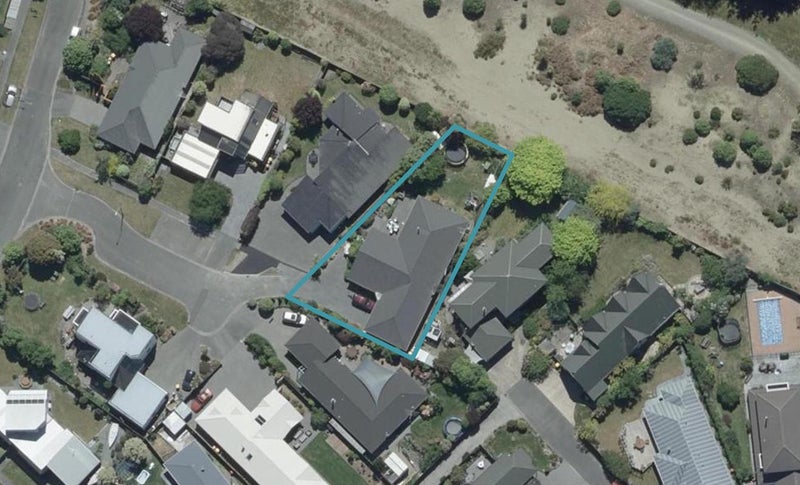 8 Cobblewood Court, Parklands, Christchurch - Carousel 1