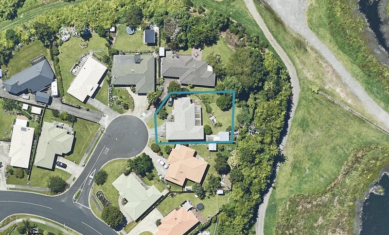 6 Grantham Close, Gate Pa, Tauranga - Carousel 1
