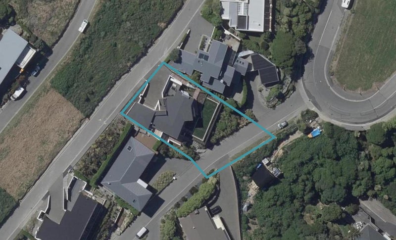 4 Challenger Lane, Redcliffs, Christchurch - Carousel 1