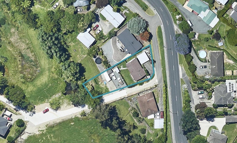 35 Courtney Road, Gate Pa, Tauranga - Carousel 1