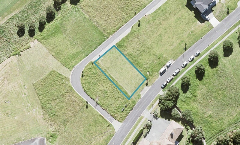 339 Pinecrest Drive, Gulf Harbour, Whangaparāoa - Carousel 1
