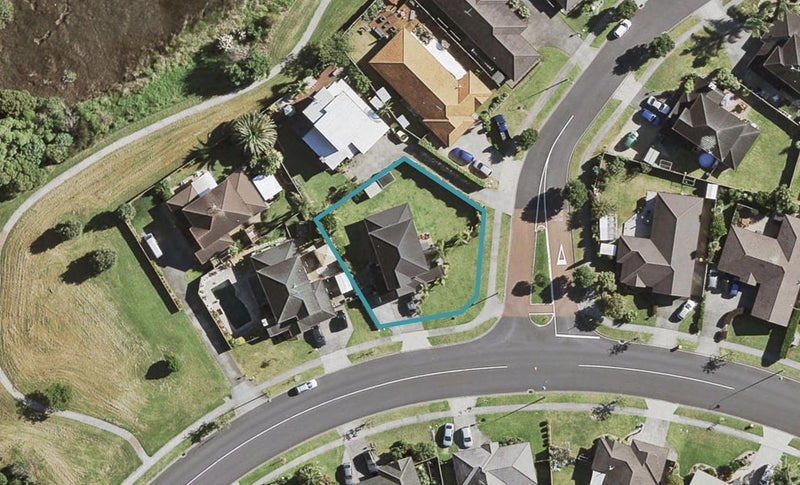 187 Wattle Farm Road, Wattle Downs, Auckland - Carousel 1