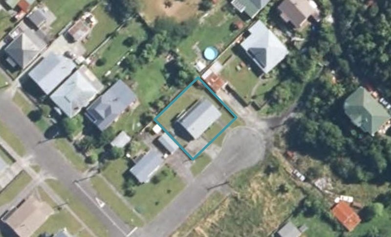6 Taylor Street, Cobden, Greymouth - Carousel 1