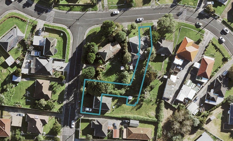 1 Kopakopa Lane, Mount Roskill, Auckland - Carousel 1