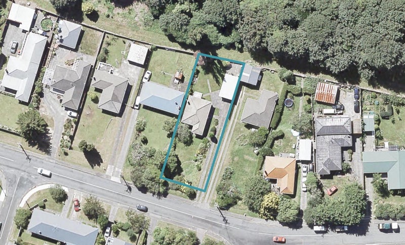 149 Hine Road, Wainuiomata, Lower Hutt - Carousel 1