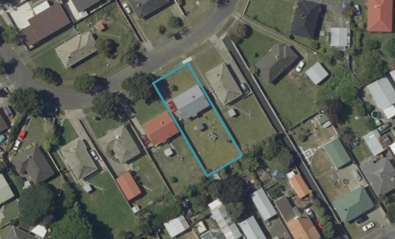 35 Exeter Crescent, Takaro, Palmerston North - Carousel 1