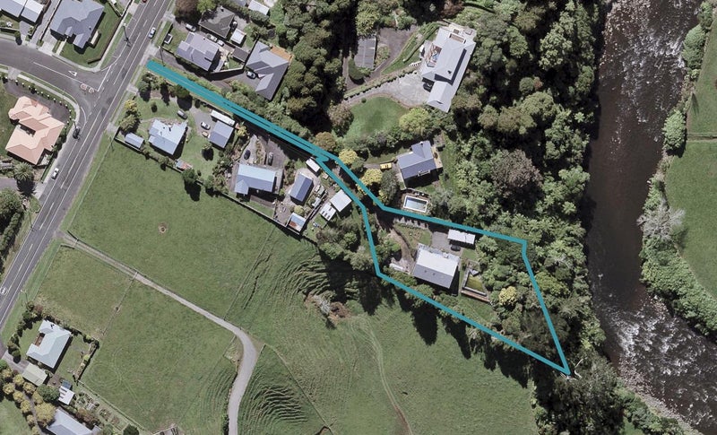 525C Mangorei Road, Highlands Park, New Plymouth - Carousel 1