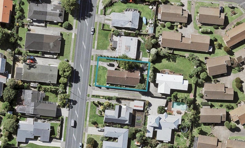 33 Stanniland Street, Sunnyhills, Auckland - Carousel 1