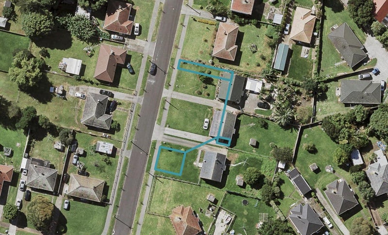 32 Hinaki Street, Point England, Auckland - Carousel 1