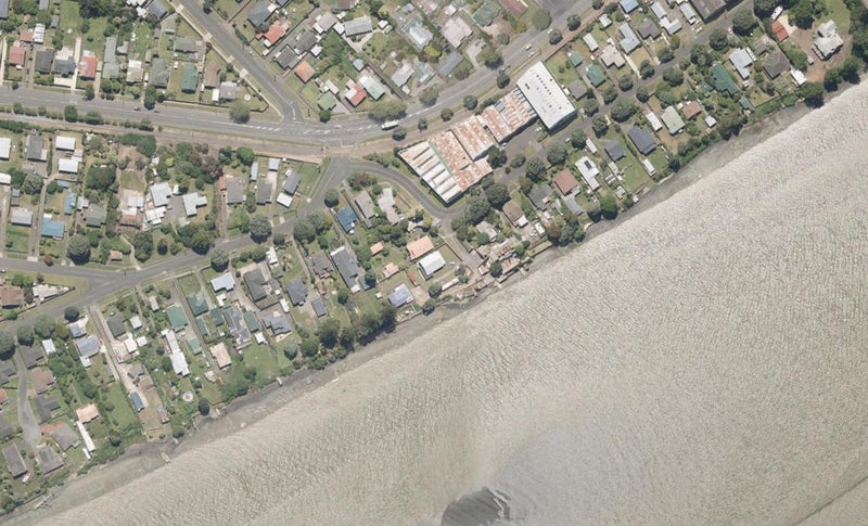 1 Kings Avenue, Gonville, Whanganui - Carousel 1
