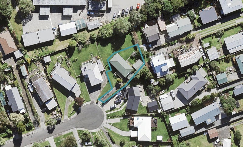 14 Gilpin Place, Beach Haven, Auckland - Carousel 1