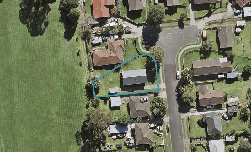 14 Penderford Place, Mangere East, Auckland - Carousel 1