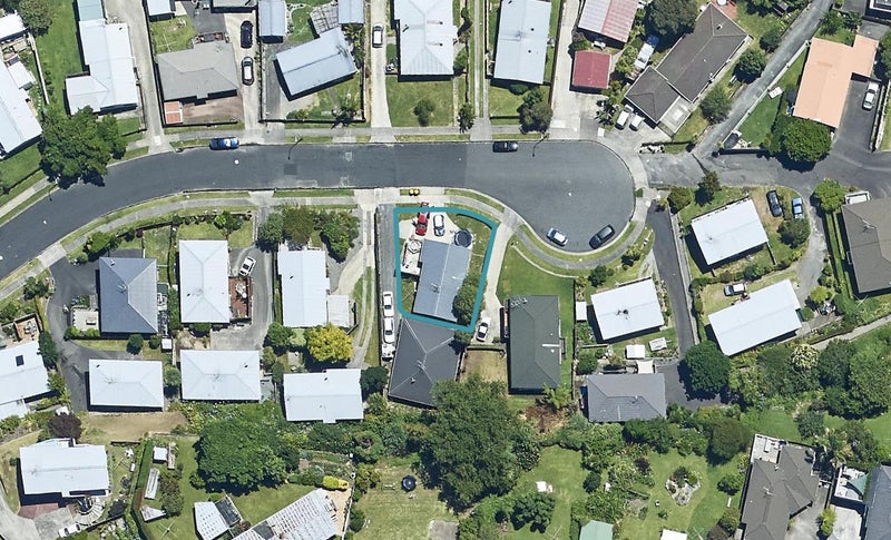 86 Jonathon Street, Brookfield, Tauranga - Carousel 1