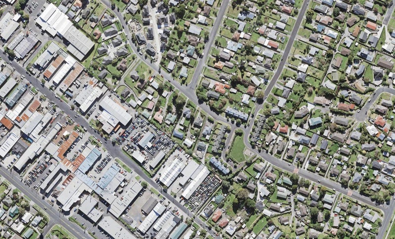 44 Kelman Road, Kelston, Auckland - Carousel 1
