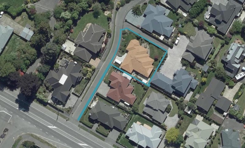 6 Croftwood Lane, Harewood, Christchurch - Carousel 1