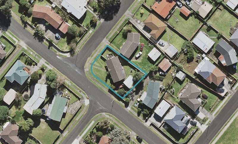 1 Ilford Crescent, Mangere, Auckland - Carousel 1