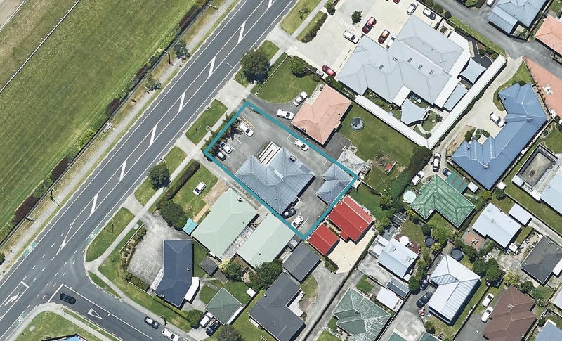 1444 Cameron Road, Greerton, Tauranga - Carousel 1