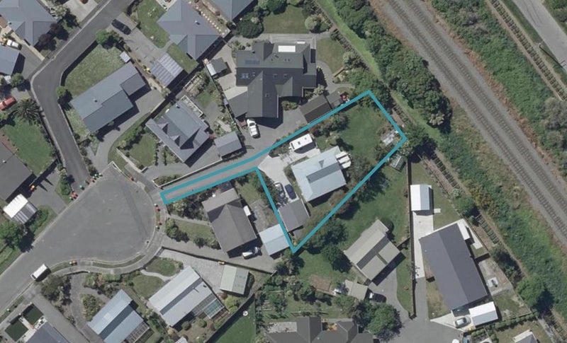 16 Stedley Place, Heathcote Valley, Christchurch - Carousel 1