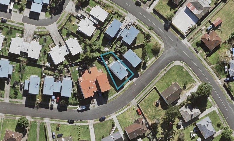 30 Vickers Crescent, Mangere, Auckland - Carousel 1