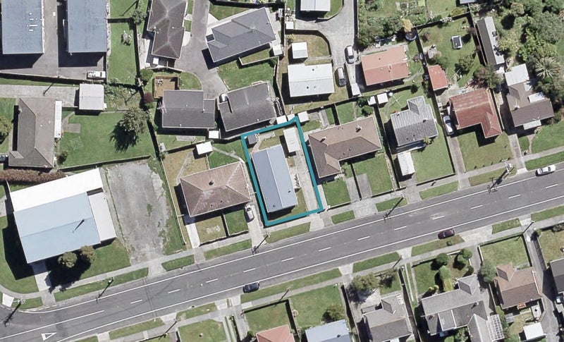 11 Rata Street, Naenae, Lower Hutt - Carousel 1