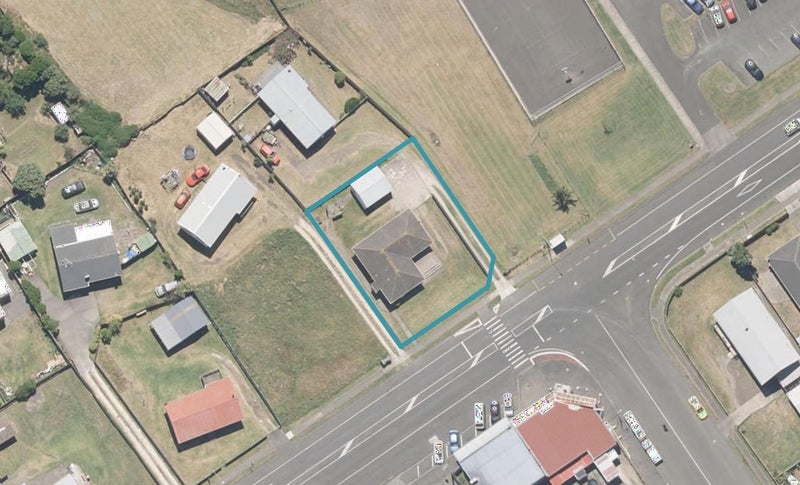 8 Cross Street, Castlecliff, Whanganui - Carousel 1