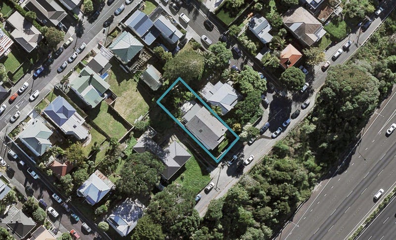 15 Keppell Street, Grey Lynn, Auckland - Carousel 1