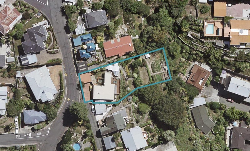 19 Thompson Road, Bluff Hill, Napier - Carousel 1